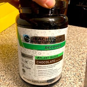 Beachbody performance recovery (used ONE SCOOP)